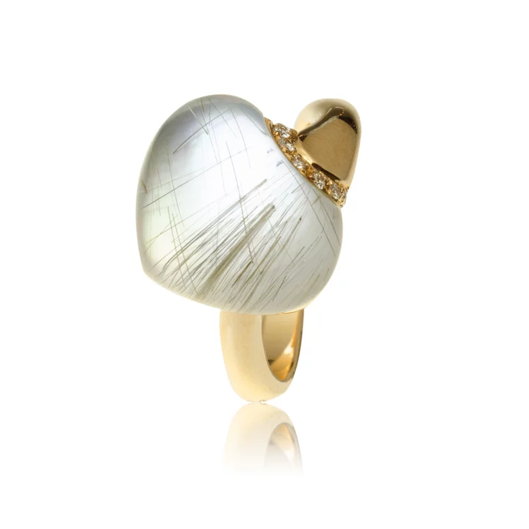 Diamantový prsteň Moraglione 1922 s rutile quartzom a prírodnou perleťou Diamantový prsteň Moraglione 1922 s rutile quartzom a prírodnou perleťou