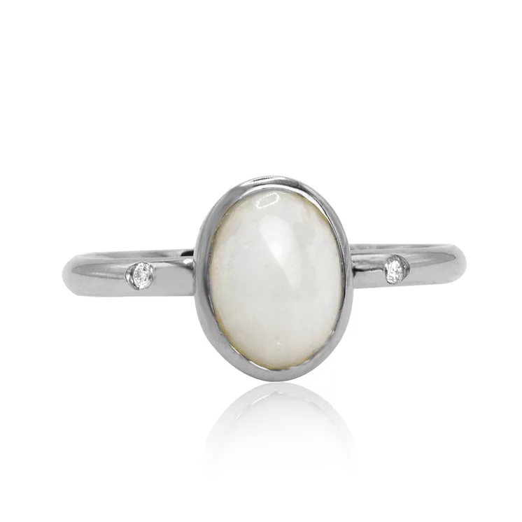 Diamantový prsteň s prírodným austrálskym opálom LRG755.KL Diamantový prsteň s prírodným austrálskym opálom LRG755.KL
