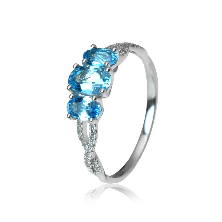 Diamantový prsteň so skyblue topásom Diamantový prsteň so skyblue topásom