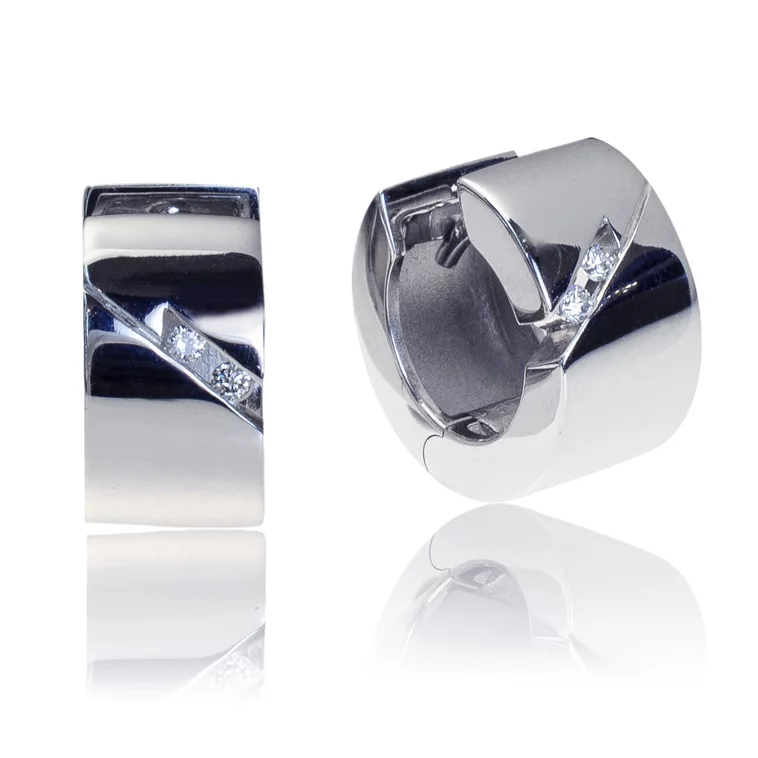 Zlaté náušnice s diamantmi Zlaté náušnice s diamantmi
