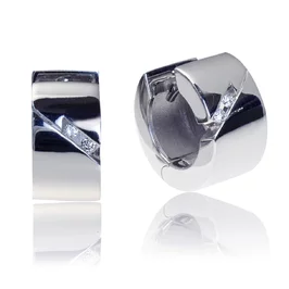 Zlaté náušnice s diamantmi Zlaté náušnice s diamantmi