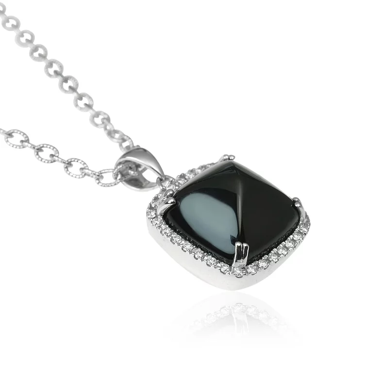 Zlatý náhrdelník Moraglione 1922 s diamantmi a ónyxom Zlatý náhrdelník Moraglione 1922 s diamantmi a ónyxom