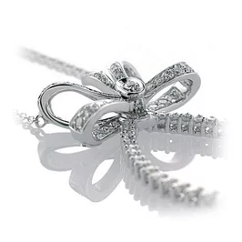 Zlatý náhrdelník Moraglione 1922 s diamantmi Zlatý náhrdelník Moraglione 1922 s diamantmi