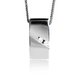 Zlatý prívesok s diamantmi Zlatý prívesok s diamantmi