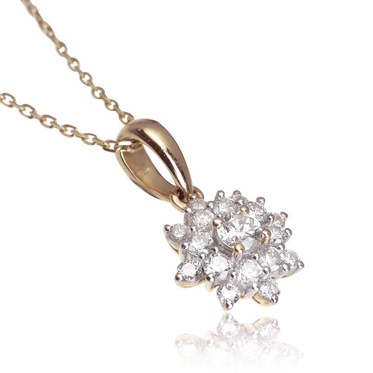 Zlatý prívesok s diamantmi Flower white