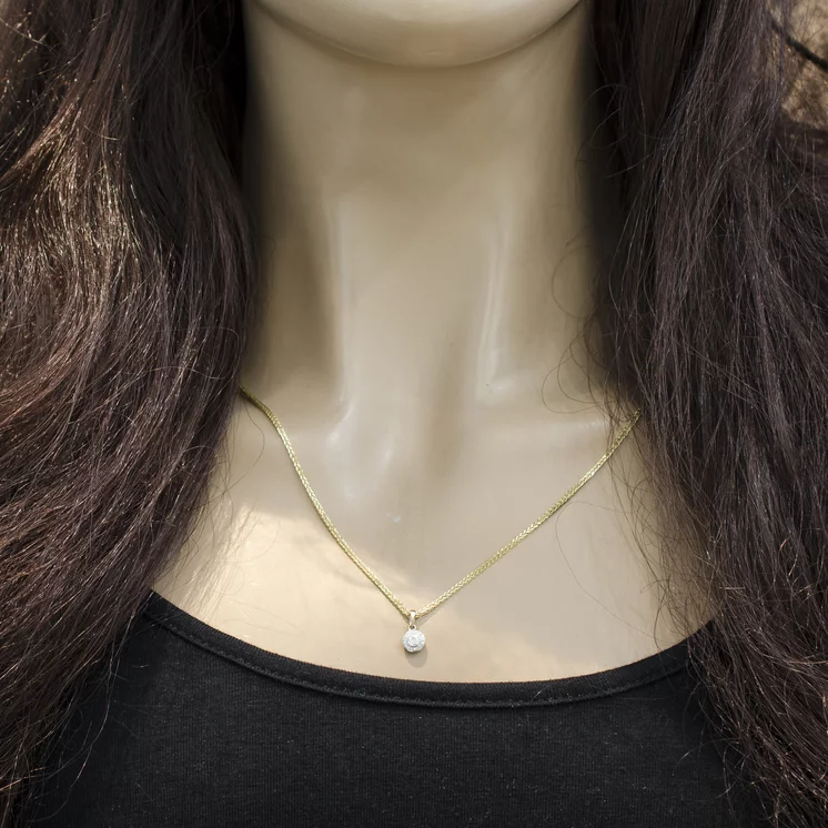 Zlatý prívesok s diamantmi Kinsley Zlatý prívesok s diamantmi Kinsley
