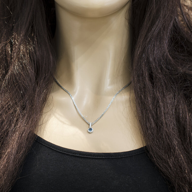 Zlatý prívesok s london blue topásom a diamantmi