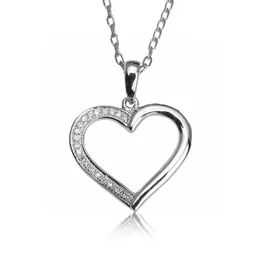 Zlatý prívesok Srdiečko s diamantmi Kaia white Zlatý prívesok Srdiečko s diamantmi Kaia white
