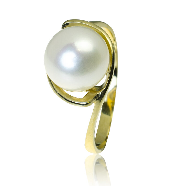 Zlatý prsteň s button perlou