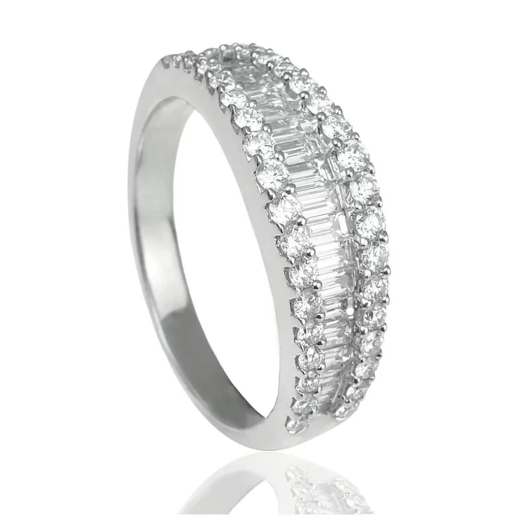 Zlatý prsteň s diamantmi Zlatý prsteň s diamantmi
