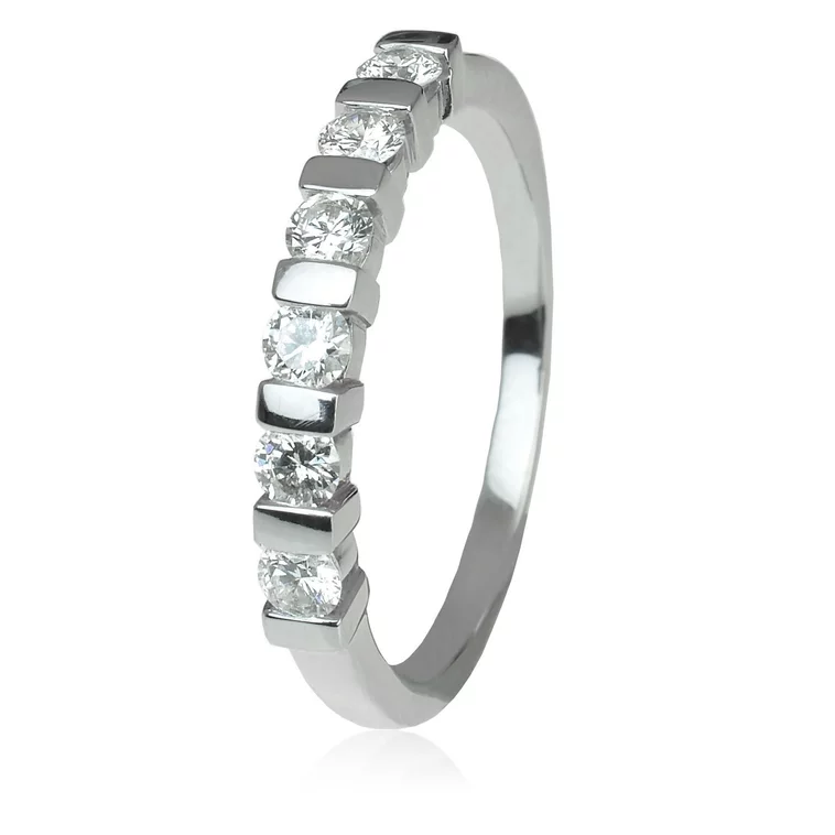 Zlatý prsteň s diamantmi Zlatý prsteň s diamantmi
