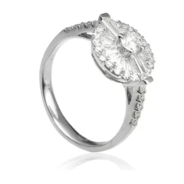 Zlatý prsteň s diamantmi Zlatý prsteň s diamantmi