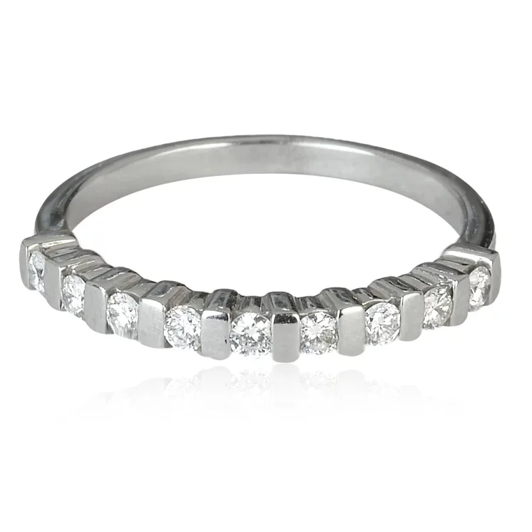 Zlatý prsteň s diamantmi Zlatý prsteň s diamantmi