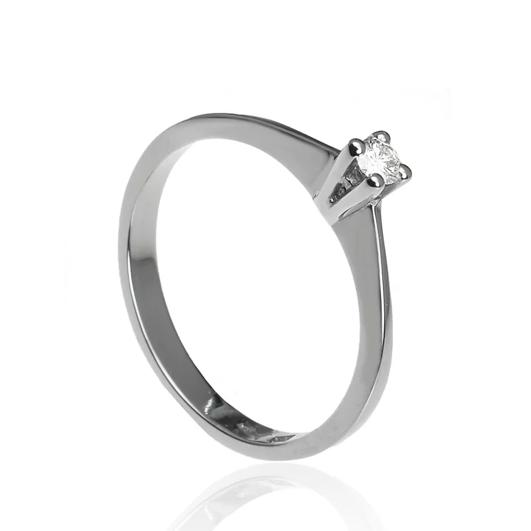 Zlatý prsteň s diamantom Zlatý prsteň s diamantom