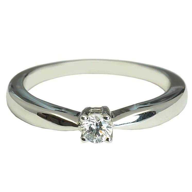 Zlatý prsteň s diamantom Zlatý prsteň s diamantom