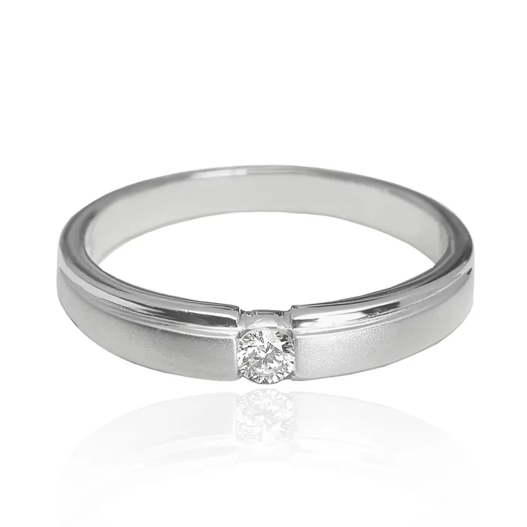 Zlatý prsteň s diamantom Zlatý prsteň s diamantom