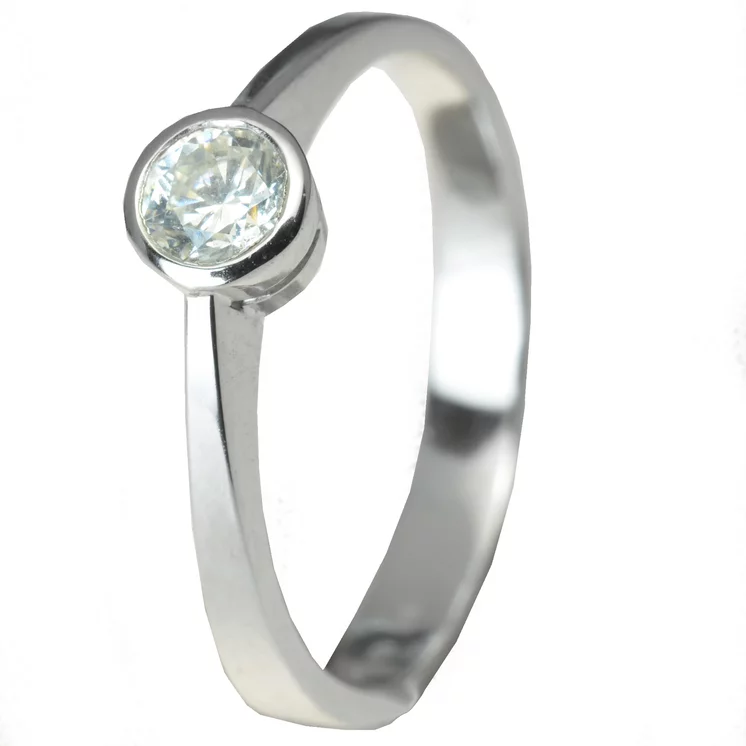 Zlatý prsteň s diamantom Zlatý prsteň s diamantom
