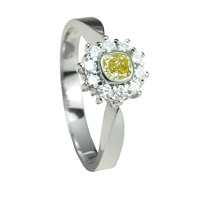 Zlatý prsteň s Fancy Yellow diamantom