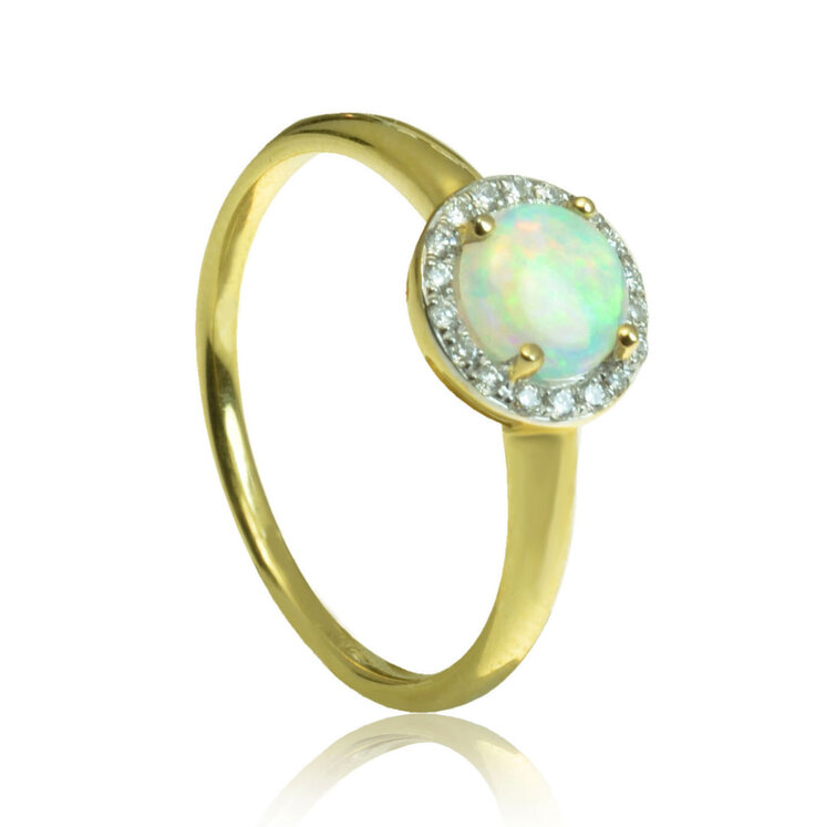 Zlatý prsteň s opálom a diamantmi
