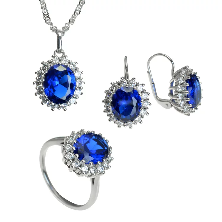 Zlatý set prívesku, náušníc a prsteňa Blue passion Zlatý set prívesku, náušníc a prsteňa Blue passion